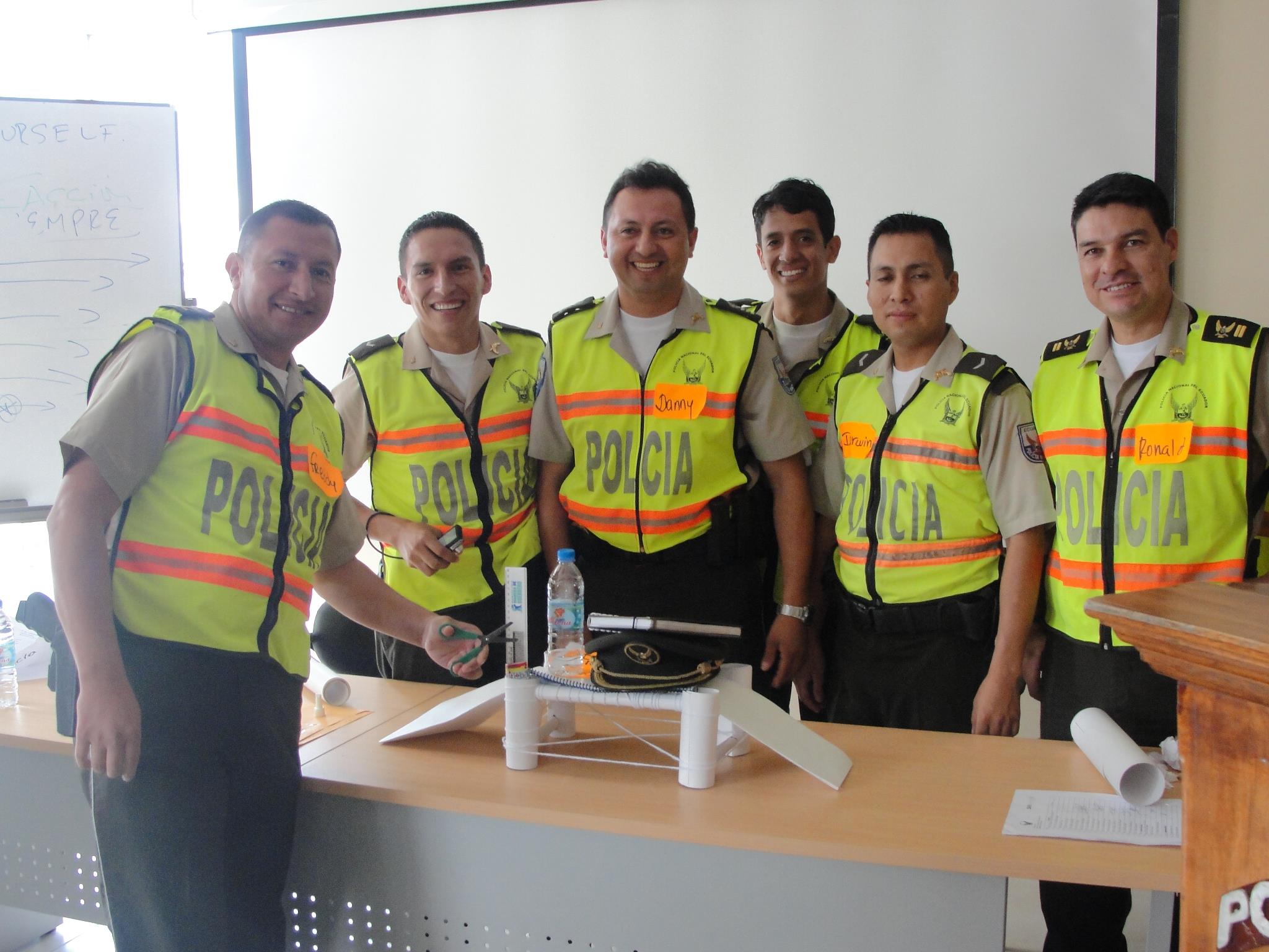 policia, pnl. renne endara